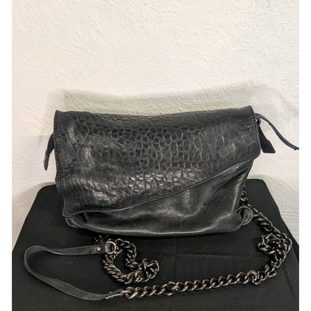 MAXON Collection BLACK Chainlink Pebble LEATHER Purse ITALY  Crossbody Shoulder